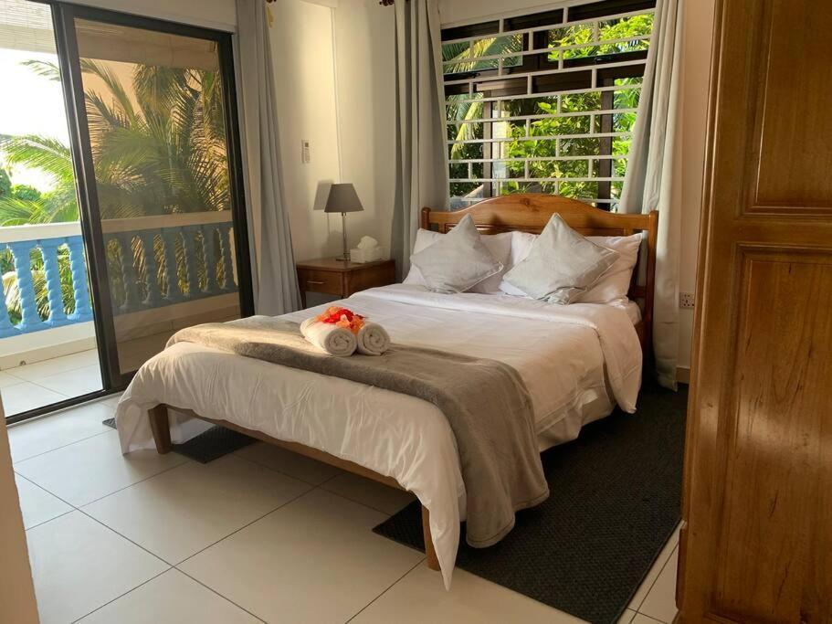 Crystal Apartments Seychelles Seaview Ground Floor Glacis  외부 사진